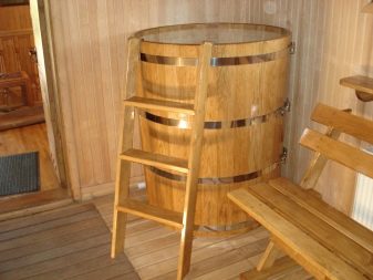 Бак для воды в баню - как выбрать и подключить своими руками?