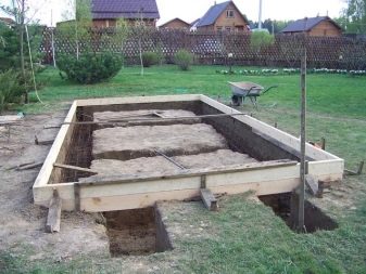 Закрытая беседка с мангалом, барбекю, печью своими руками: фото, видео, расчёт материала Закрытая беседка с мангалом, барбекю, печью своими руками: фото, видео, расчёт материала