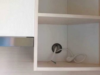 Розетка для вытяжки на кухне: на какой высоте расположить, где лучше установить, схема монтажа Розетка для вытяжки на кухне: на какой высоте расположить, где лучше установить, схема монтажа