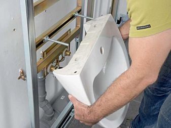 Высота установки раковины в ванной: стандарты и расчет в зависимости от типа умывальника
