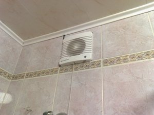 Вытяжка в ванной комнате и санузле с помощью вытяжного вентилятора Как выбрать вентилятор для туалета