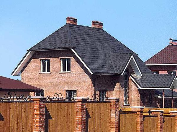 Устройство кровли из металлочерепицы: технология работ Самое дорого и долговечное покрытие - полидифторид