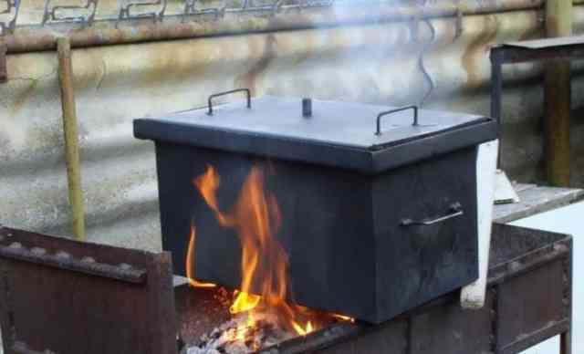 Коптильня горячего копчения своими руками: чертежи, размеры и схемы Коптилка горячего копчения