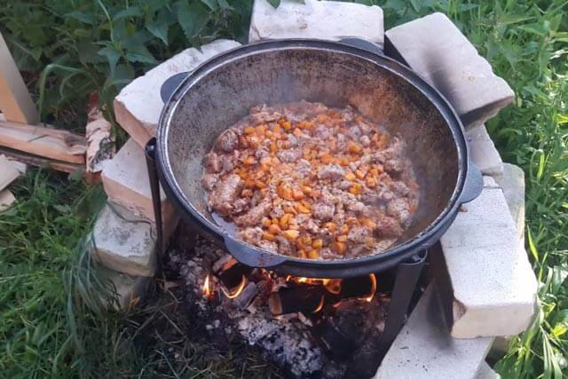 Печь для казана своими руками: как сделать печку из кирпича используя чертежи порядовки Печь для казана своими руками: как сделать печку из кирпича используя чертежи порядовки