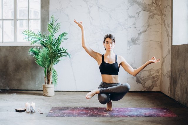 Преимущества занятий йогой в студии Yoga Home