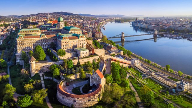 Как переехать и обустроиться в Венгрии